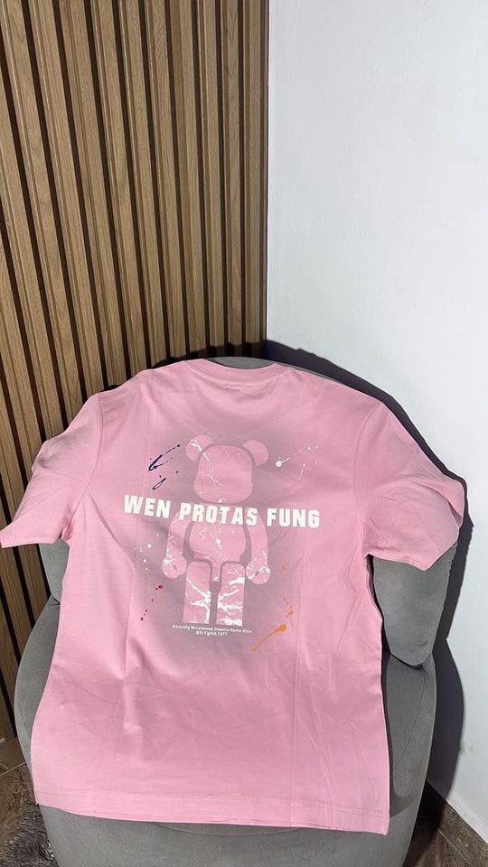 T-shirt rose figurine ourson